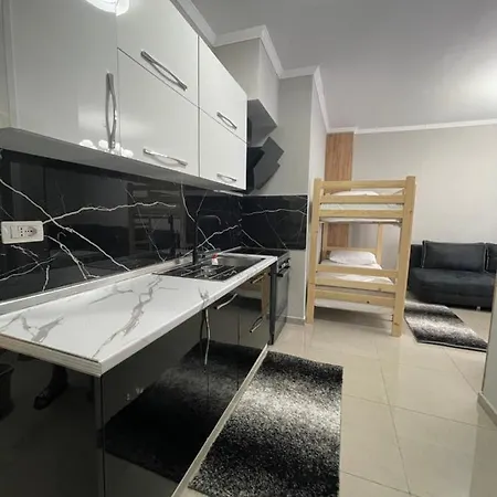 Lux Velipoje 4*