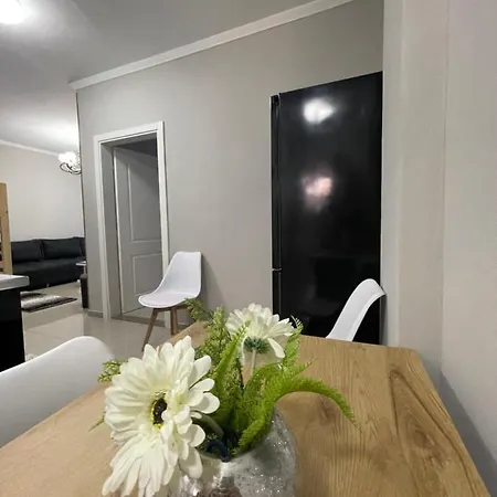Lux Velipoje 4*